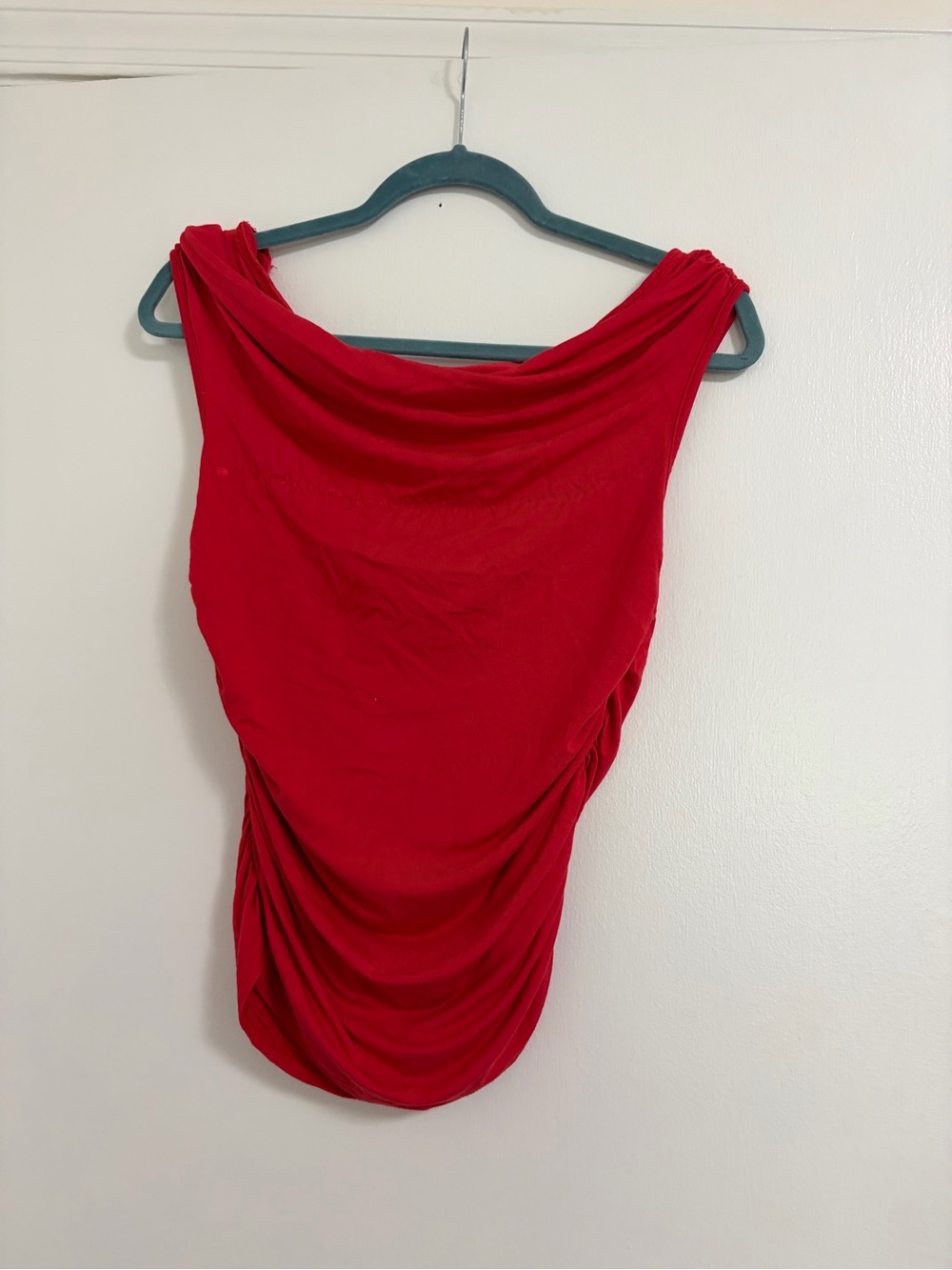 Red Rouched Women’s Top - Picture 2 of 3